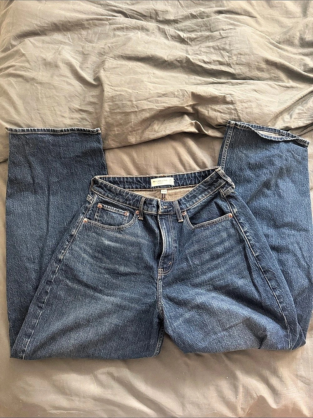 Abercrombie & Fitch Curve Love High Rise Barrel Jean Barrel Leg Blue Waist 29